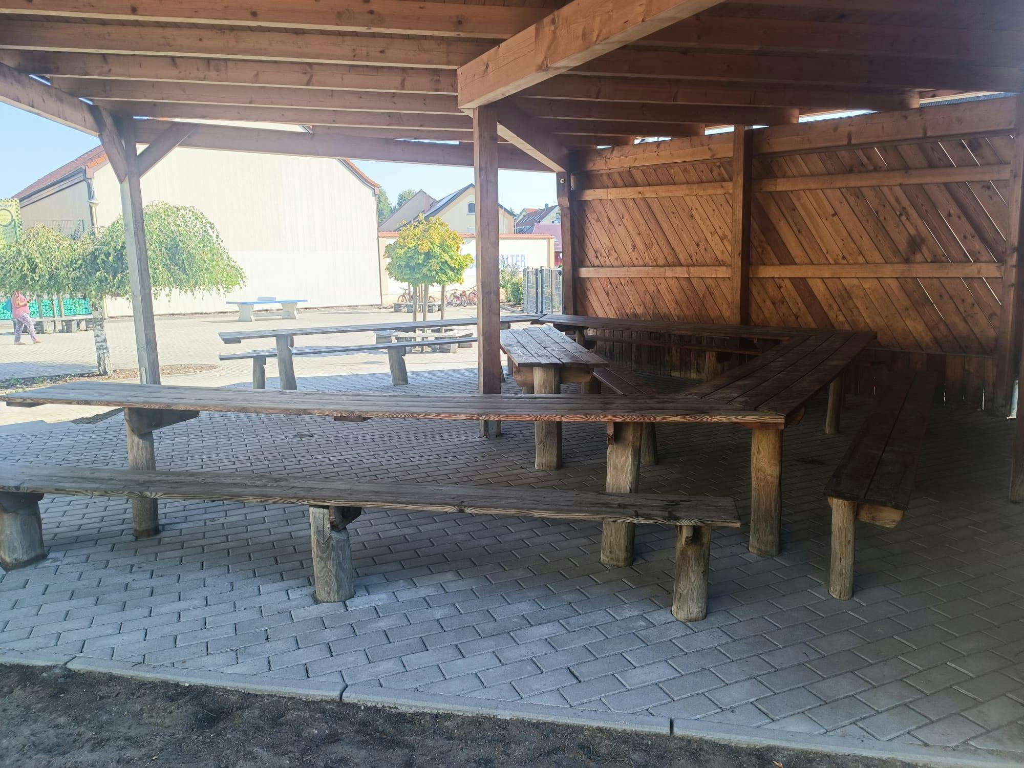 Das Grüne Klassenzimmer mit neuem Bodenbelag